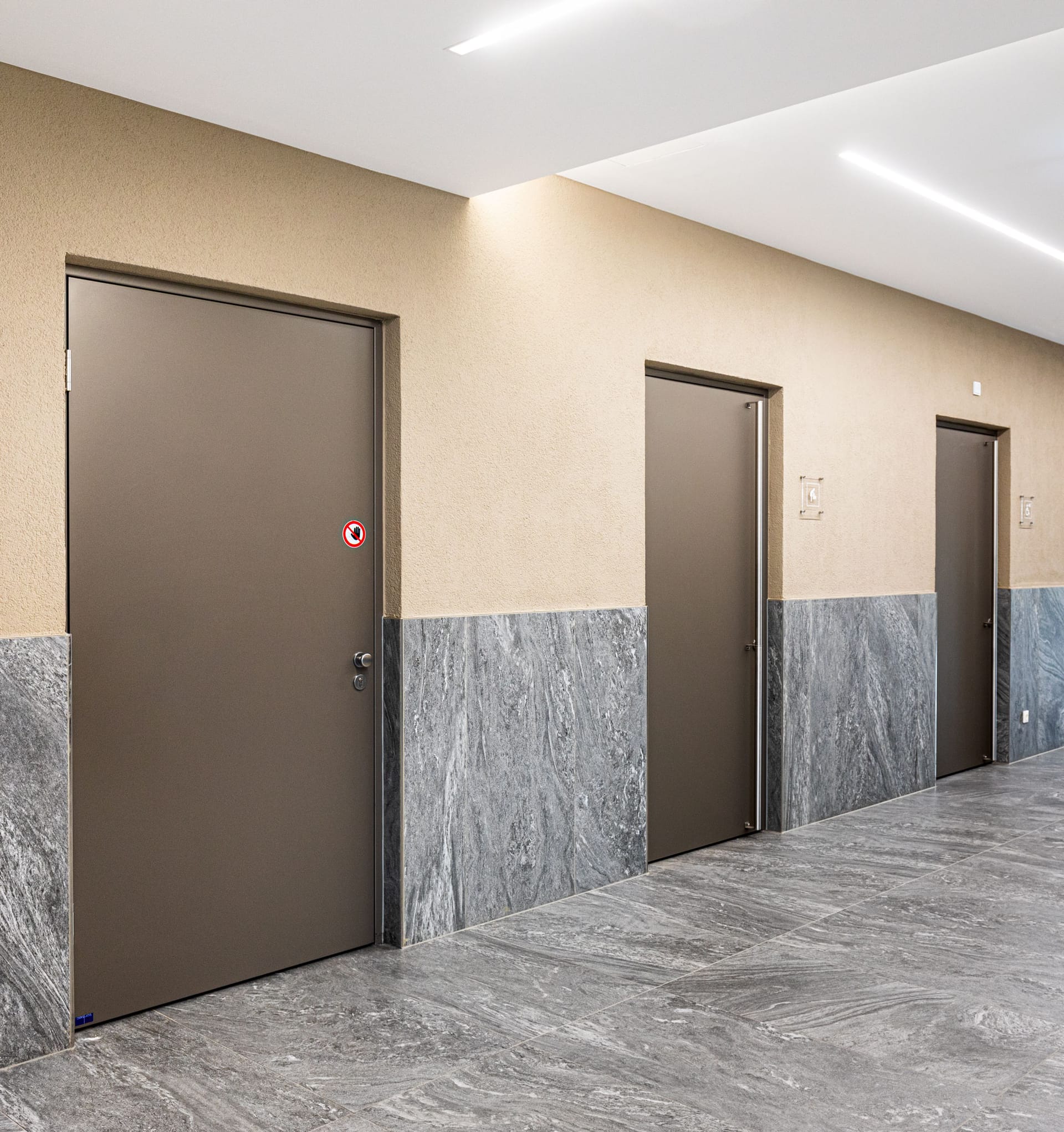 Brandschutzsysteme und Stahltüren-Montage in Brühl — Koldere